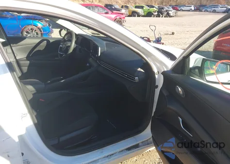 2021 Hyundai Elantra Sel z USA, uszkodzony, nr VIN 5NPLM4AGXMH007924